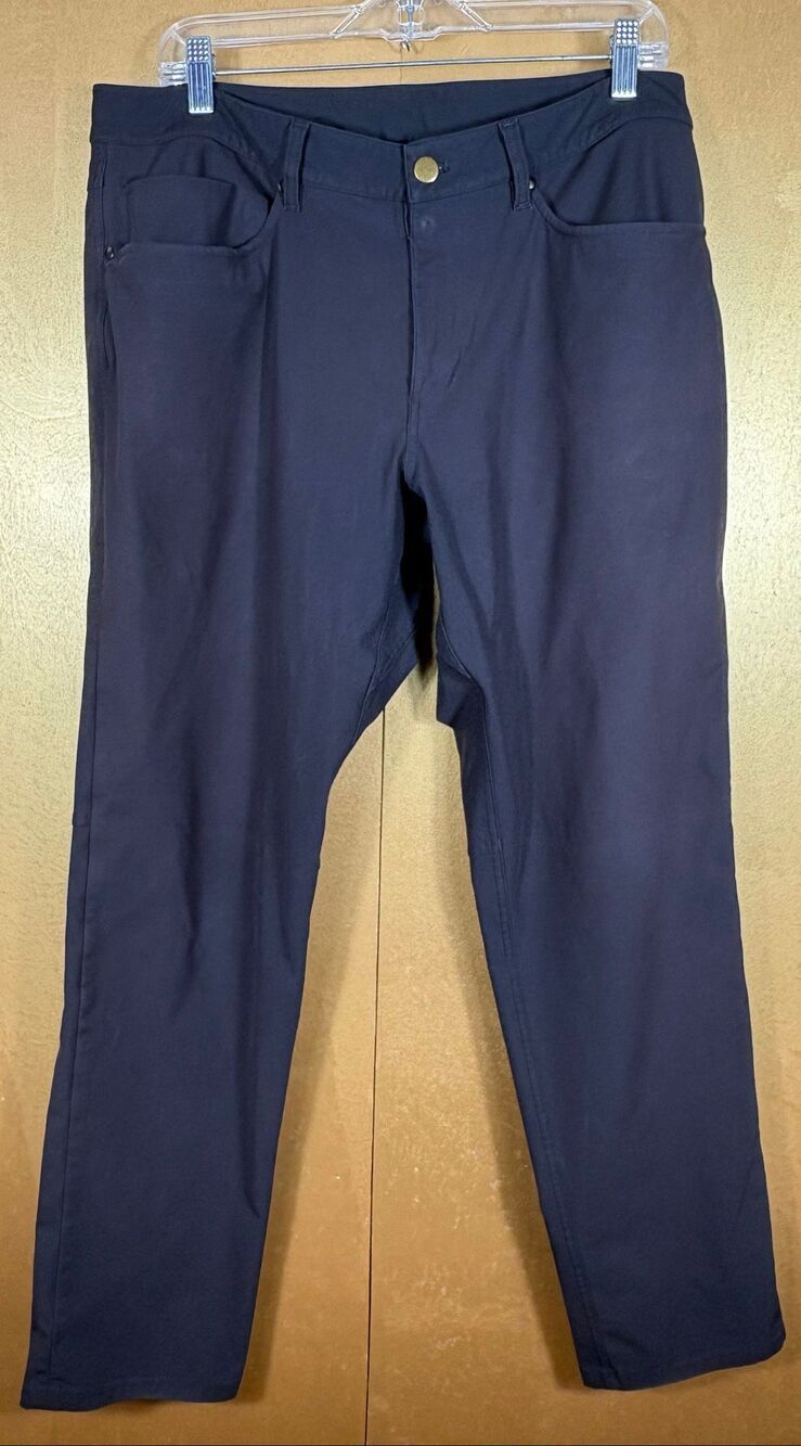 Lululemon mens pants size 36